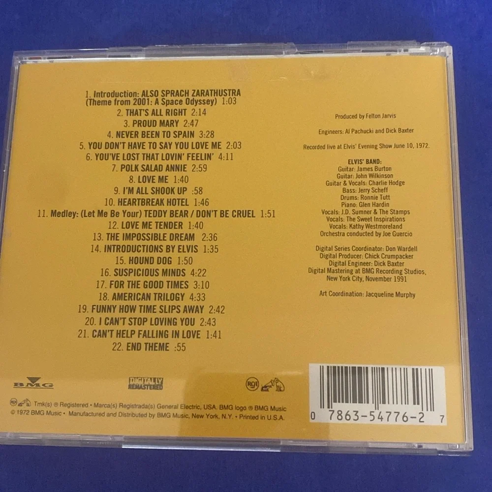 Elvis Presley CD - Picture 2 of 3